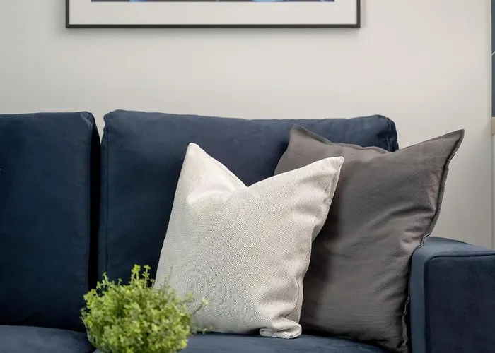 Eleganckie We Wroclawiu Z Parkingiem I Biurkiem Do Pracy Zdalnej By Renters شقة