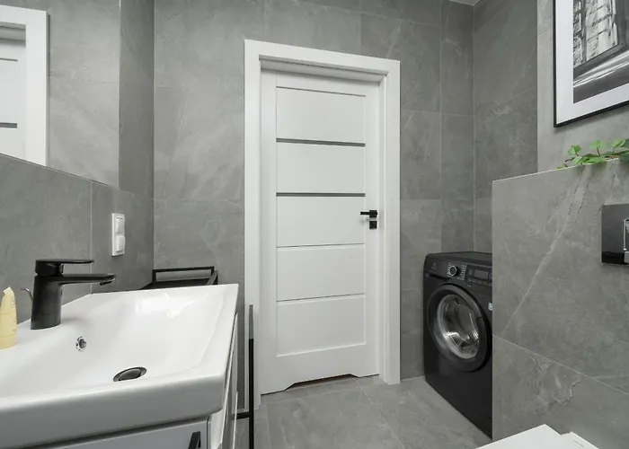 Apartament Eleganckie We Wrocławiu Z Parkingiem I Biurkiem Do Pracy Zdalnej By Renters Wrocław