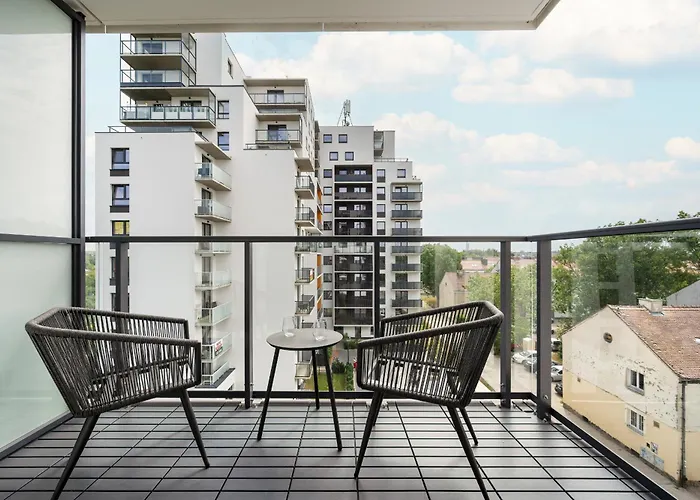 Apartament Eleganckie We Wrocławiu Z Parkingiem I Biurkiem Do Pracy Zdalnej By Renters *